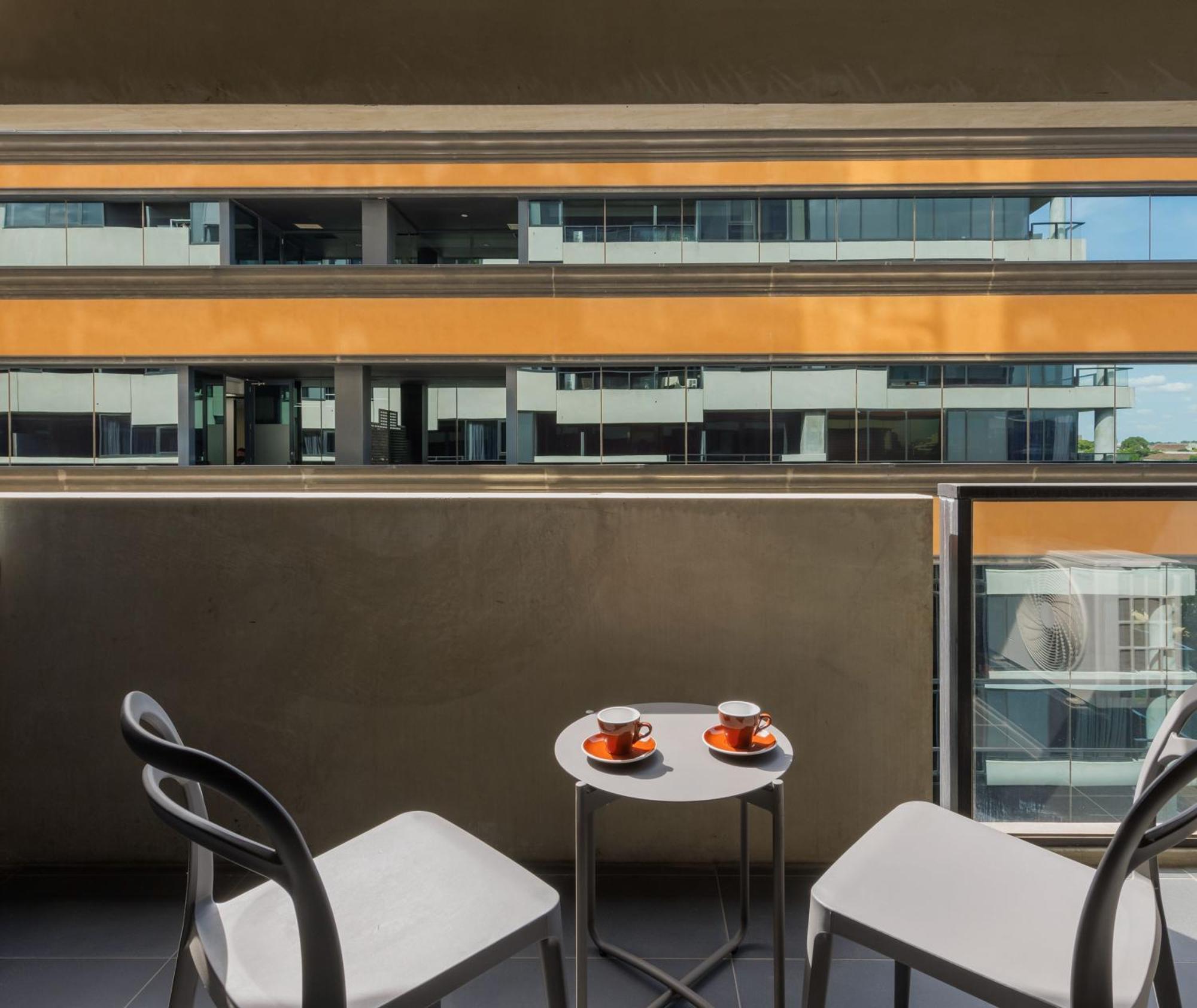 Oaks Melbourne St Kilda Road Hotel Екстериор снимка