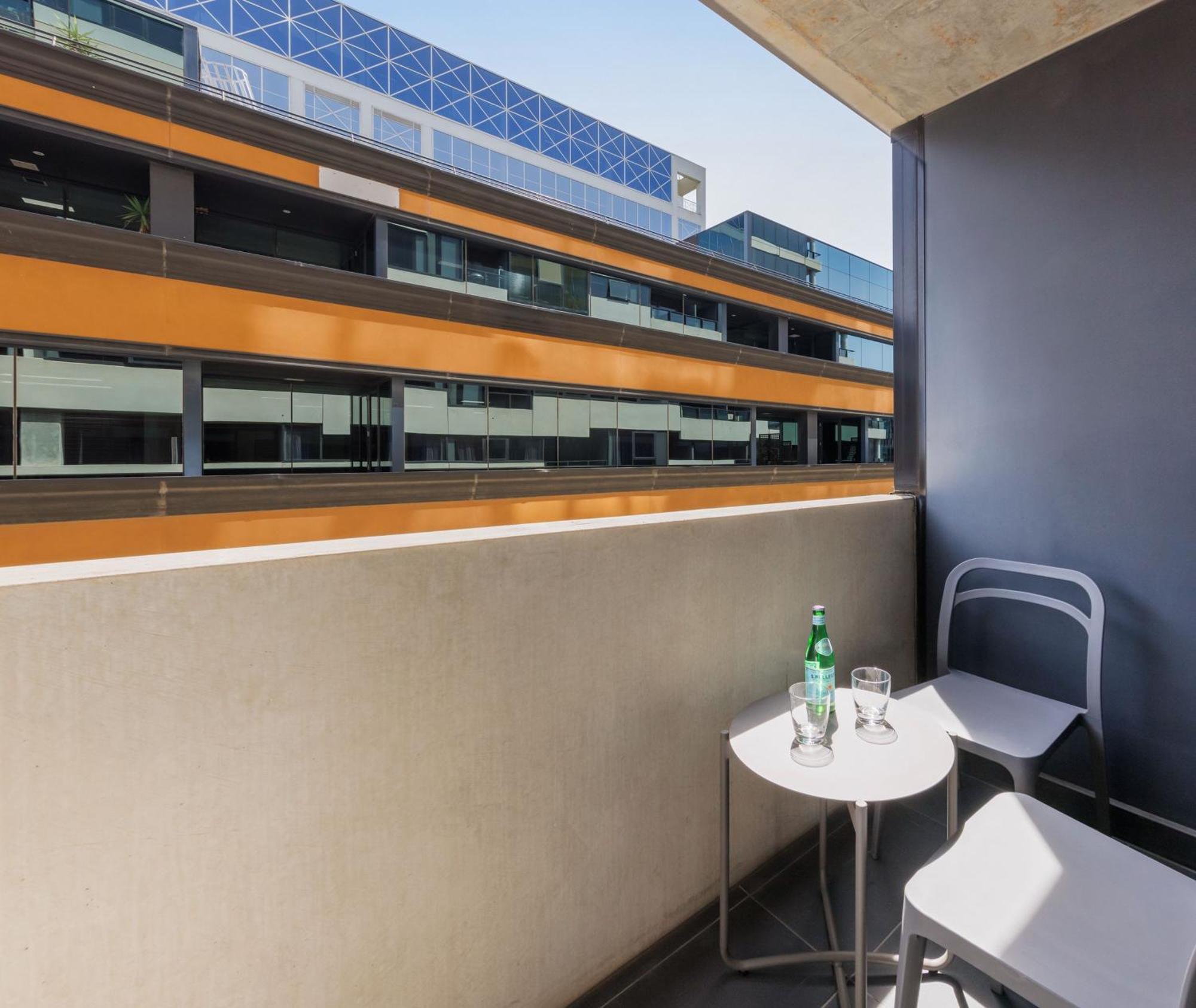 Oaks Melbourne St Kilda Road Hotel Екстериор снимка