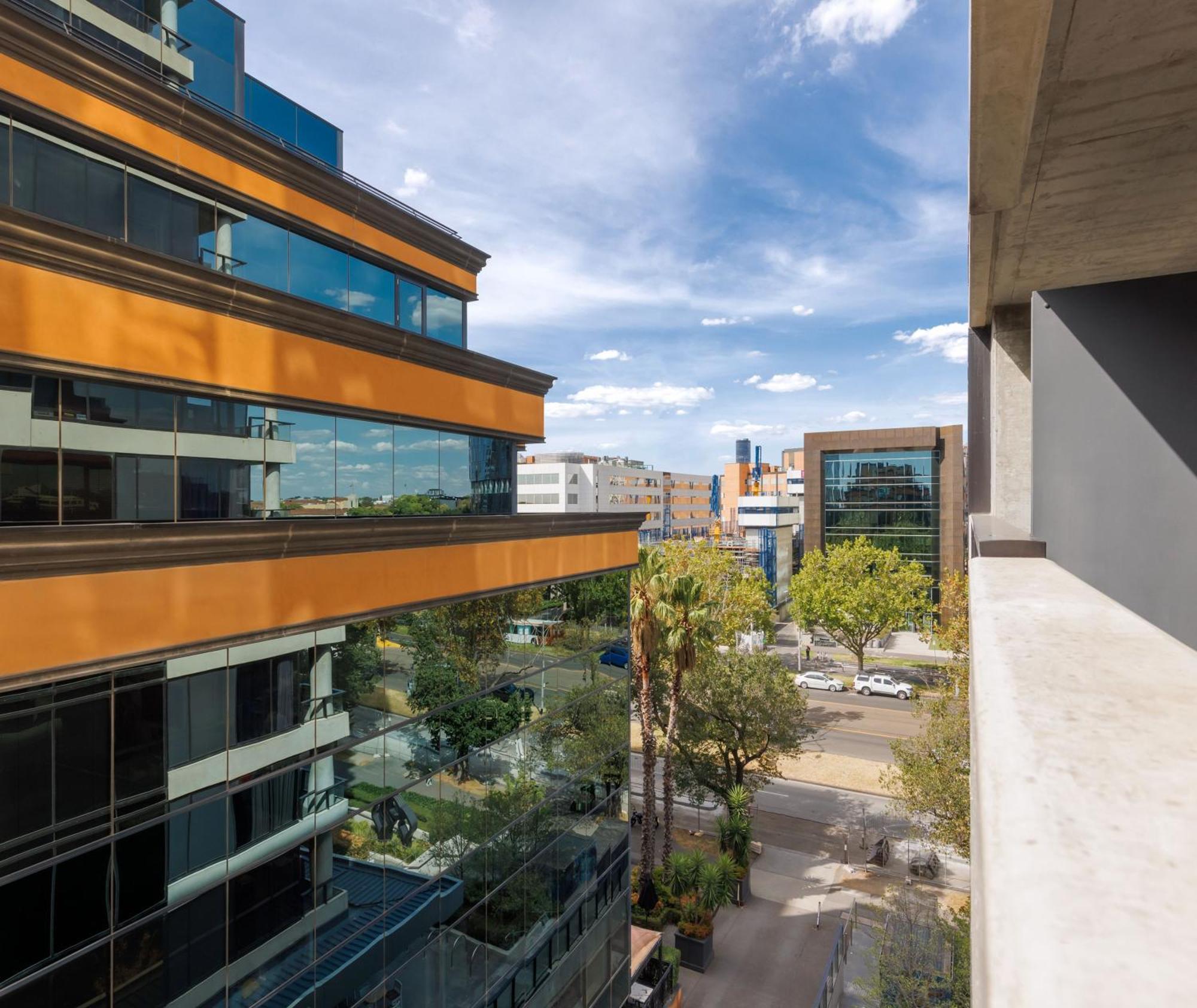 Oaks Melbourne St Kilda Road Hotel Екстериор снимка