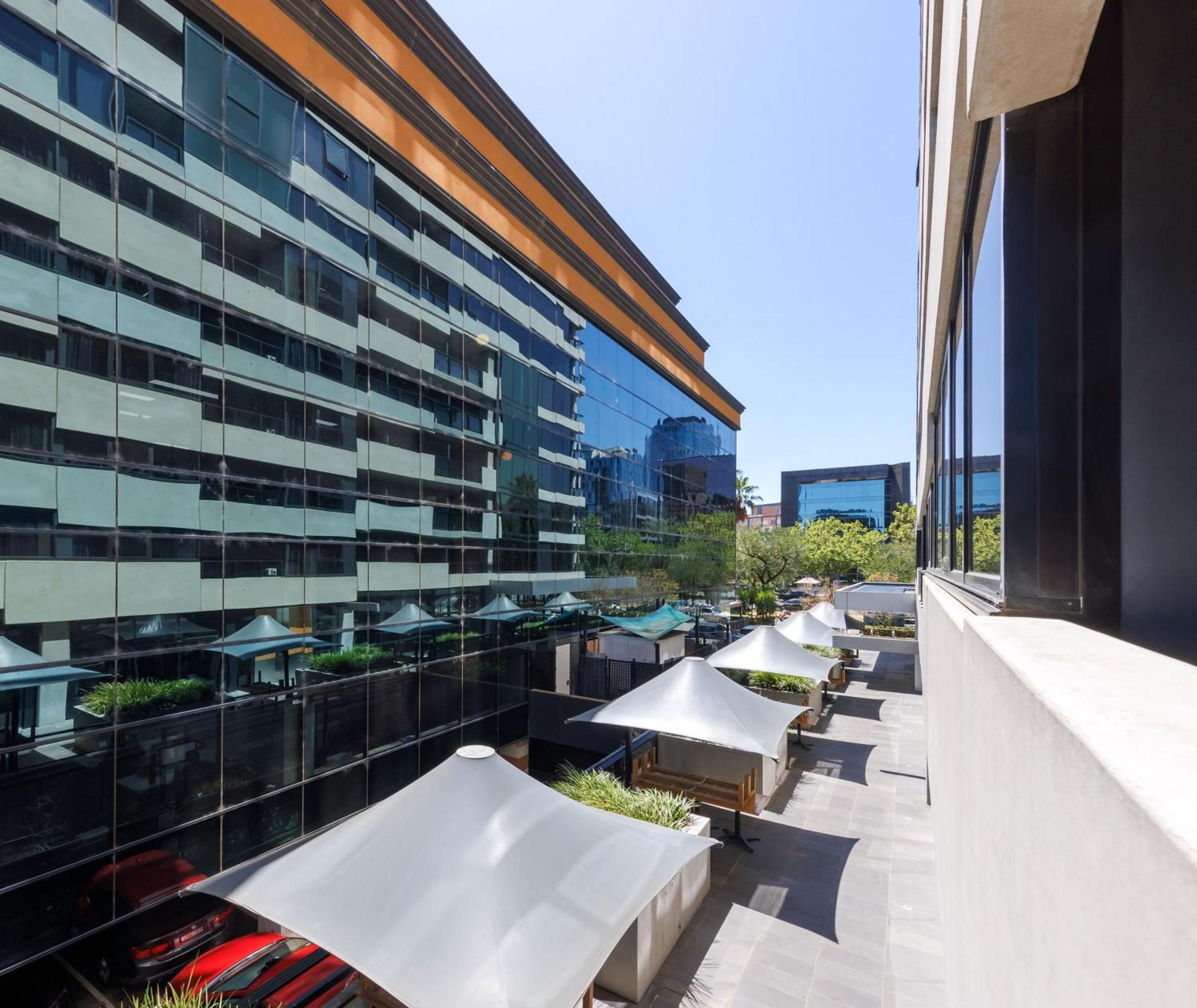 Oaks Melbourne St Kilda Road Hotel Екстериор снимка
